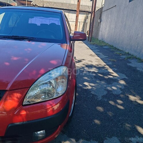 Kia Rio 2005, 333,544 km - 1.6 л - Şəki