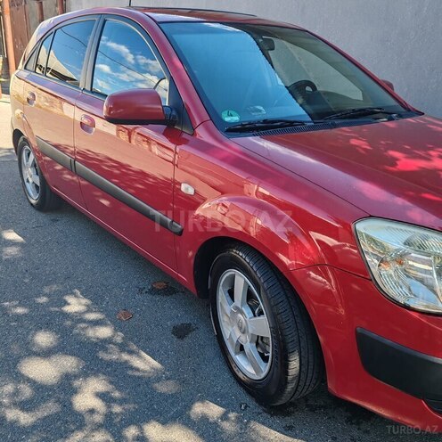 Kia Rio 2005, 333,544 km - 1.6 л - Şəki