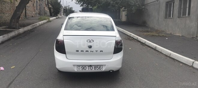 LADA (VAZ) Granta 2013, 250,000 km - 1.6 l - Gəncə