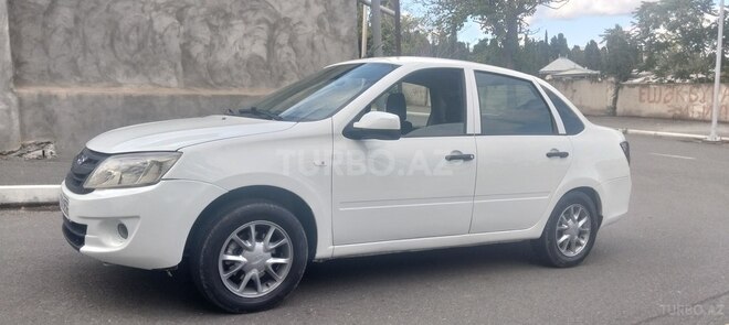 LADA (VAZ) Granta 2013, 250,000 km - 1.6 l - Gəncə