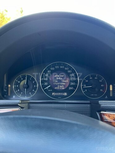 Mercedes E 240 2004, 300,000 km - 2.6 л - Balakən