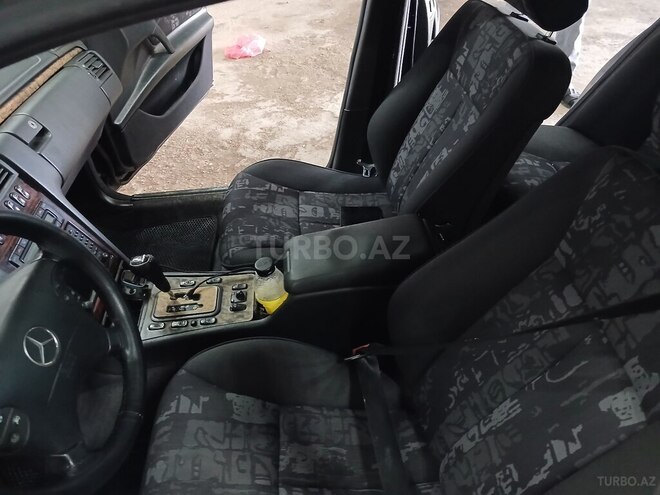 Mercedes E 240 1998, 288,000 km - 2.4 л - Bakı