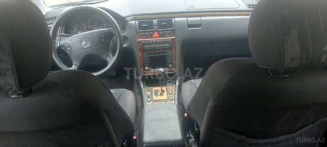 Mercedes E 240 1998, 288,000 km - 2.4 л - Bakı