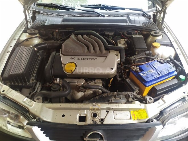 Opel Vectra 1997, 257,720 km - 1.6 л - Gəncə
