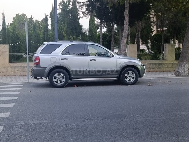 Kia Sorento 2004, 352,000 km - 2.5 l - Zərdab