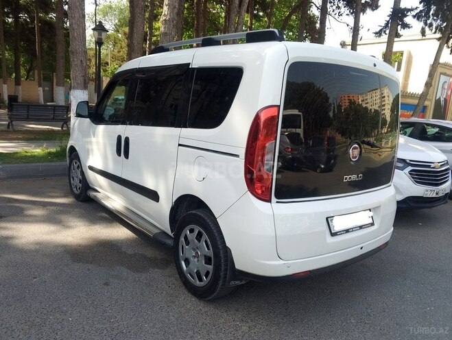 Fiat Doblo 2016, 321,473 km - 1.6 л - Bakı