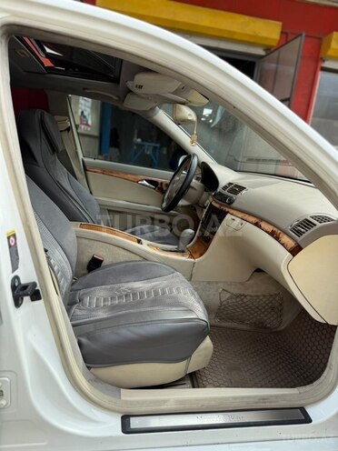 Mercedes E 350 2006, 448,000 km - 3.5 л - Bakı