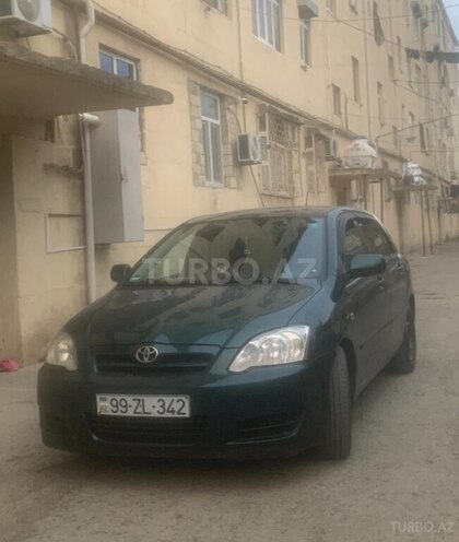 Toyota Corolla 2005, 228,000 km - 1.4 л - Salyan