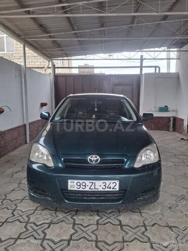 Toyota Corolla 2005, 228,000 km - 1.4 л - Salyan