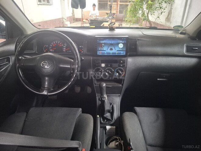 Toyota Corolla 2005, 228,000 km - 1.4 л - Salyan