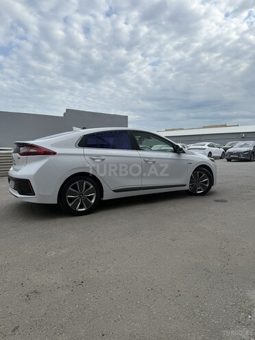 Hyundai IONIQ 2018, 180,000 km - 1.6 л - Bakı
