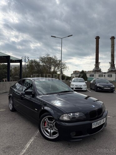 BMW 320 2001, 240,000 km - 2.2 л - Bakı