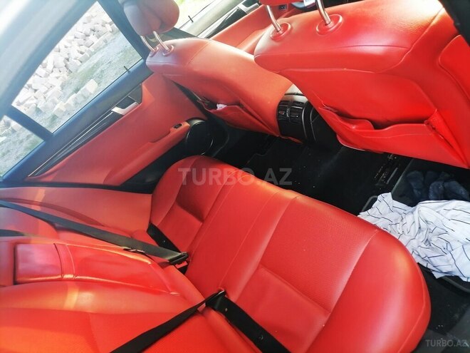 Mercedes C 250 2012, 297,807 km - 1.8 л - Yevlax