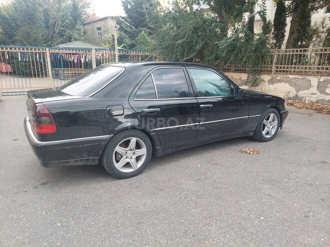 Mercedes C 220 2000, 387,000 km - 2.2 л - Bakı