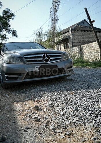 Mercedes C 250 2012, 297,807 km - 1.8 л - Yevlax