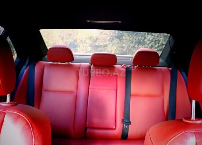 Mercedes C 250 2012, 297,807 km - 1.8 л - Yevlax