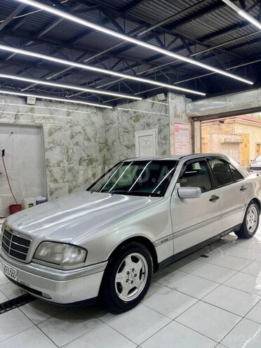 Mercedes C 180 1995, 566,820 km - 1.8 л - Bakı