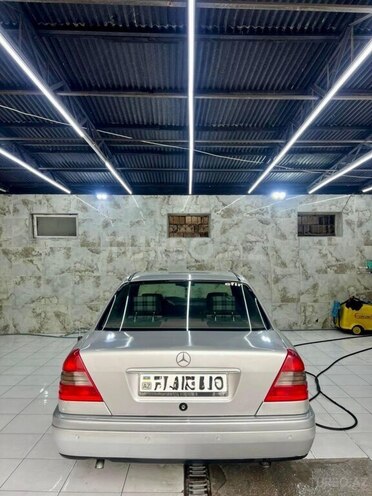 Mercedes C 180 1995, 566,820 km - 1.8 л - Bakı