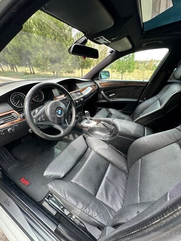 BMW 530 2009, 320,000 km - 3.0 л - Bakı