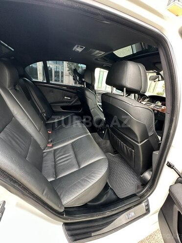 BMW 530 2009, 320,000 km - 3.0 л - Bakı