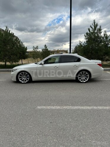BMW 530 2009, 320,000 km - 3.0 л - Bakı