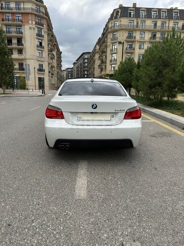 BMW 530 2009, 320,000 km - 3.0 л - Bakı