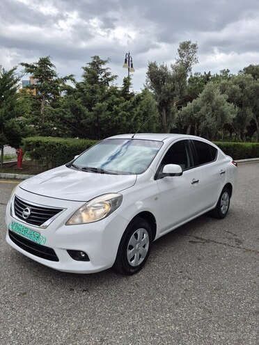 Nissan Sunny 2012, 232,339 km - 1.5 л - Bakı
