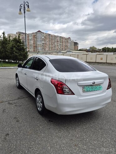 Nissan Sunny 2012, 232,339 km - 1.5 л - Bakı
