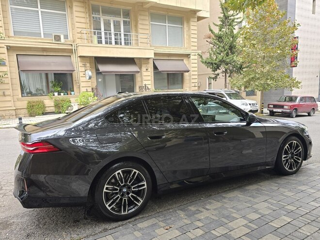 BMW 530 2025, 12,700 km - 2.0 л - Bakı