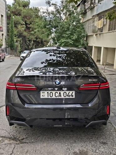 BMW 530 2025, 12,700 km - 2.0 л - Bakı