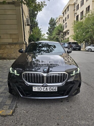 BMW 530 2025, 12,700 km - 2.0 л - Bakı