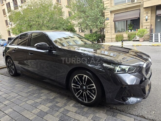 BMW 530 2025, 12,700 km - 2.0 л - Bakı