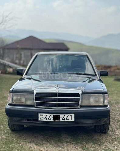 Mercedes 190 1991, 355,000 km - 2.0 л - Yardımlı