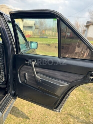 Mercedes 190 1991, 355,000 km - 2.0 л - Yardımlı