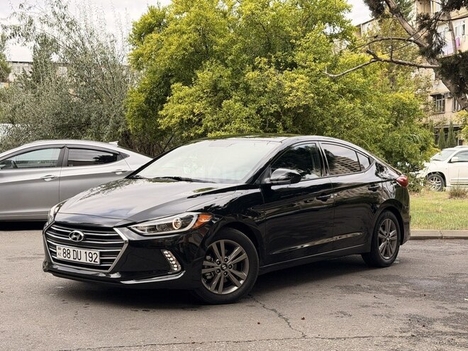 Hyundai Elantra 2018, 96,000 km - 2.0 л - Bakı