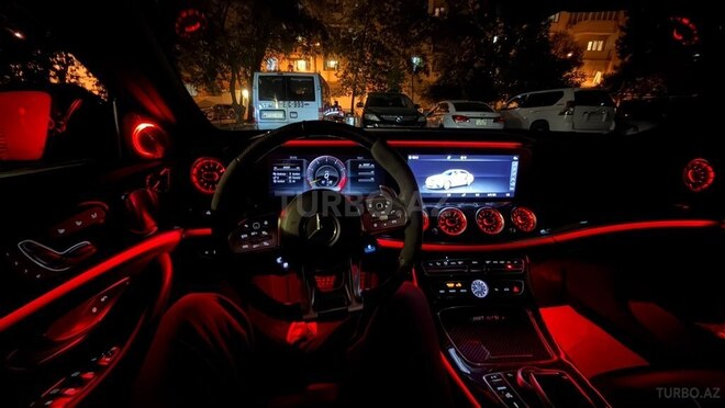 Mercedes  2019, 77,700 km - 3.0 л - Bakı