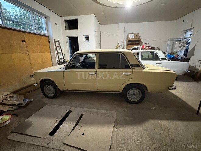 LADA (VAZ) 21011 1985, 160,000 km - 1.3 л - Gəncə