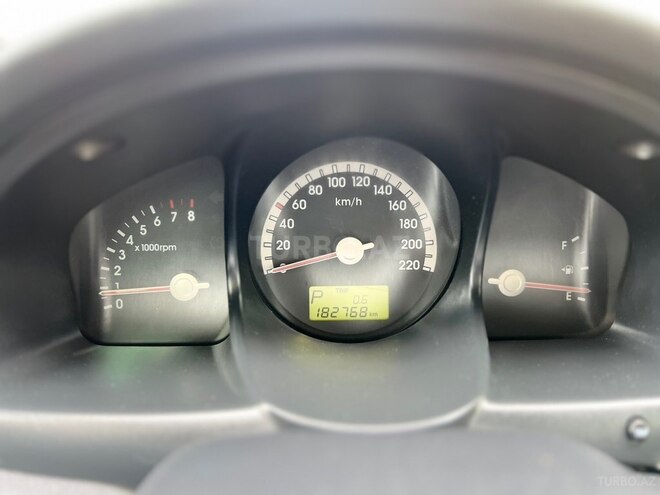Kia Sportage 2009, 182,768 km - 2.0 л - Gəncə