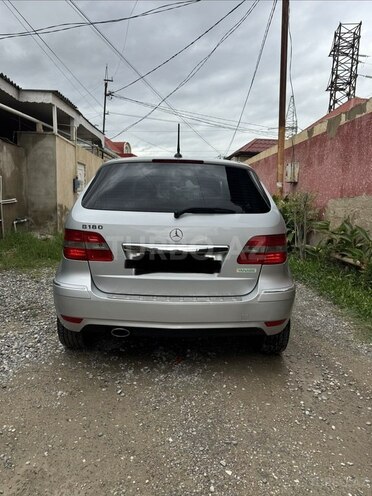 Mercedes B 170 2010, 110,000 km - 1.7 л - Bakı