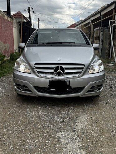 Mercedes B 170 2010, 110,000 km - 1.7 л - Bakı