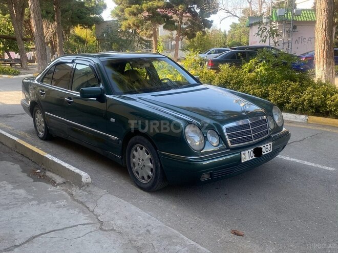 Mercedes E 200 1996, 555,500 km - 2.0 л - Sumqayıt