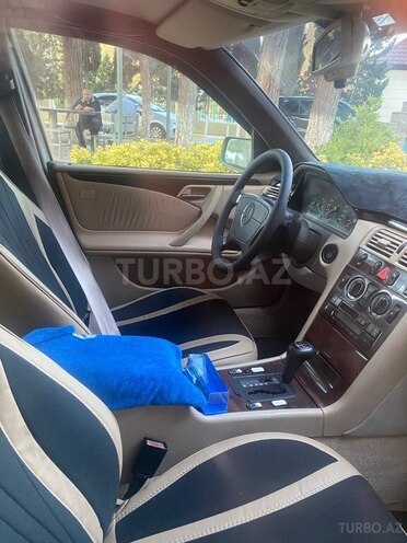 Mercedes E 200 1996, 555,500 km - 2.0 л - Sumqayıt