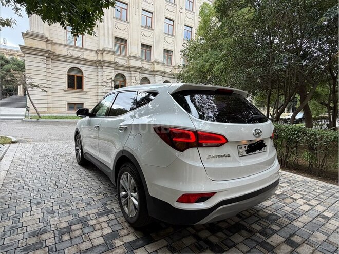 Hyundai Santa Fe 2017, 195,000 km - 2.2 л - Bakı