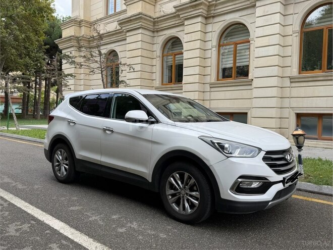 Hyundai Santa Fe 2017, 195,000 km - 2.2 л - Bakı