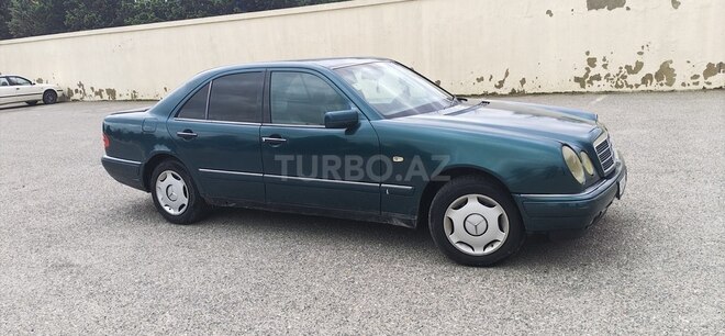 Mercedes E 200 1997, 274,555 km - 2.0 л - Sumqayıt
