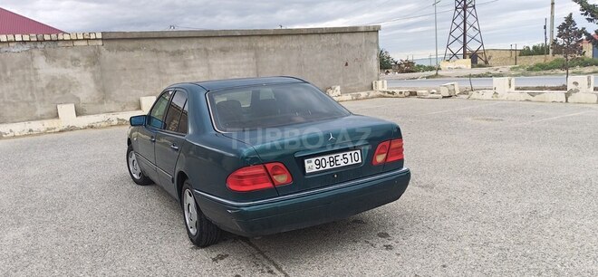 Mercedes E 200 1997, 274,555 km - 2.0 л - Sumqayıt