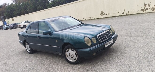 Mercedes E 200 1997, 274,555 km - 2.0 л - Sumqayıt
