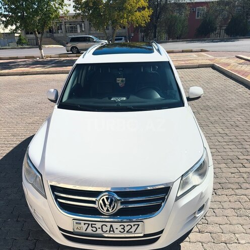 Volkswagen Tiguan 2011, 117,000 km - 2.0 л - Naxçıvan