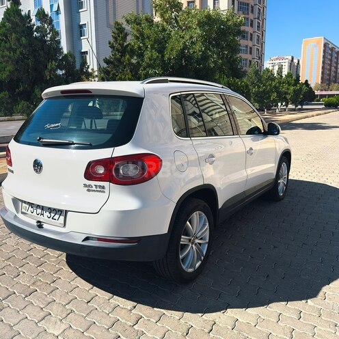Volkswagen Tiguan 2011, 117,000 km - 2.0 л - Naxçıvan