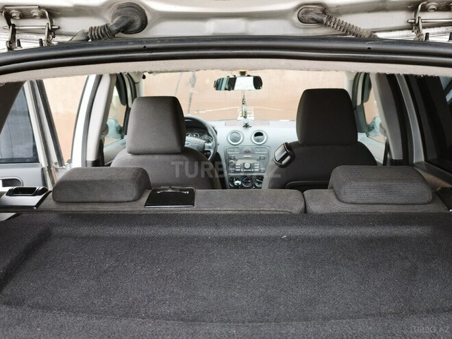 Ford Fusion 2006, 533,000 km - 1.4 л - Lerik